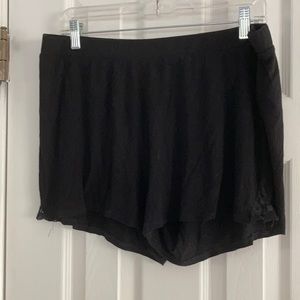 TAHARI SLEEP SHORTS SIZE L